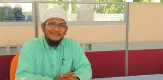 Peneroka kecewa tiada ‘duit raya’ RoslanME