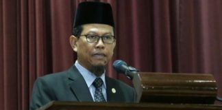 Pertahan keputusan mahkamah, Institusi Diraja