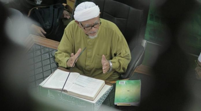 Surat Terbuka Presiden PAS: Ulasan pendek