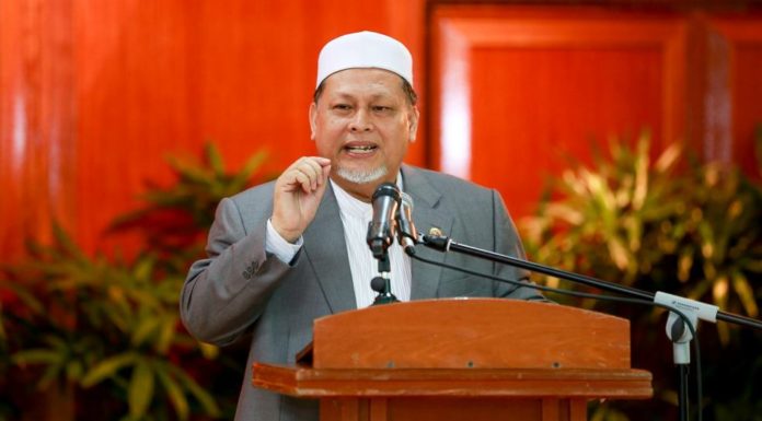 Umno kalah di Kelantan kerana parti itu sendiri