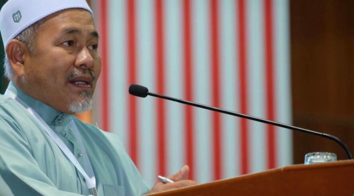 Kenapa PAS dilihat ‘tolak’ peluang menang