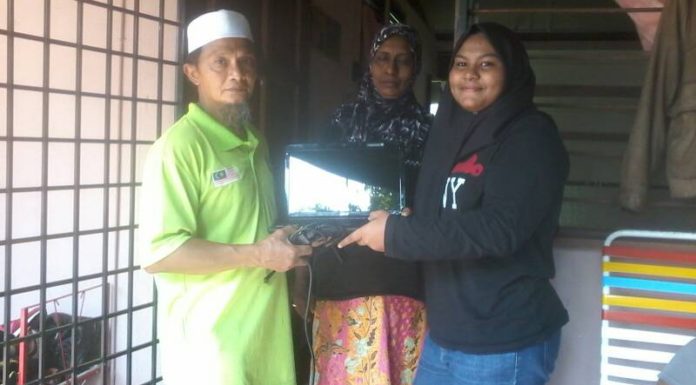 Komputer riba terpakai inisiatif bantu golongan memerlukan