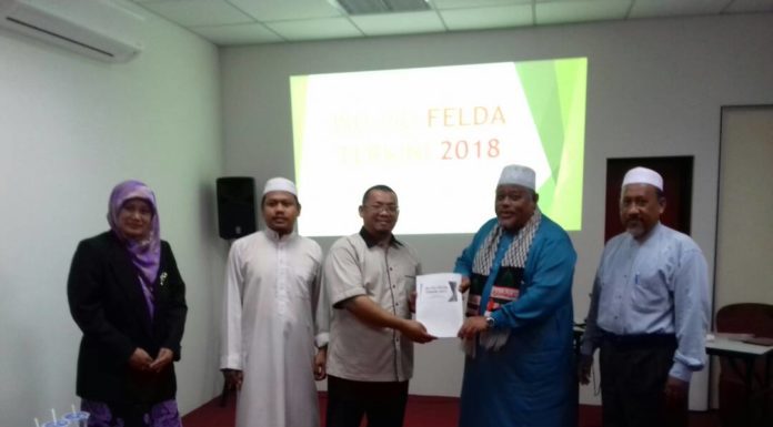 Giatkan penerangan gerak gempur isu Felda