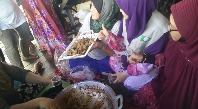 Kuah rojak untuk suri rumah jana pendapatan