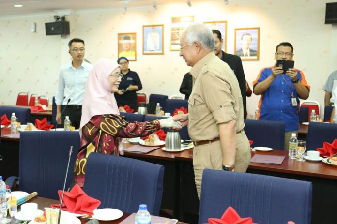 najib-zizah