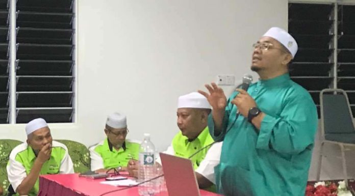 Jelajah 54 kawasan Felda di seluruh negara