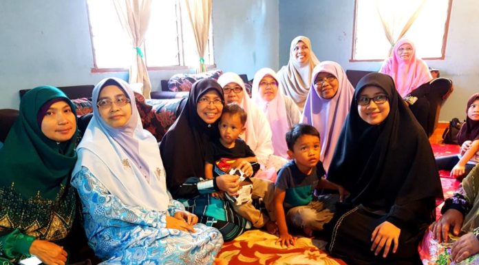 Ketua Muslimat kunjungi balu Ustaz Murthada