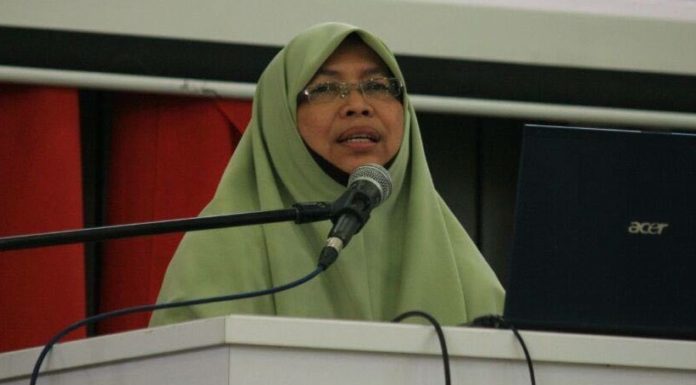 AirAsia patut beri kebebasan dalam isu aurat