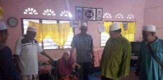 TPR sumbang kerusi roda untuk warga emas