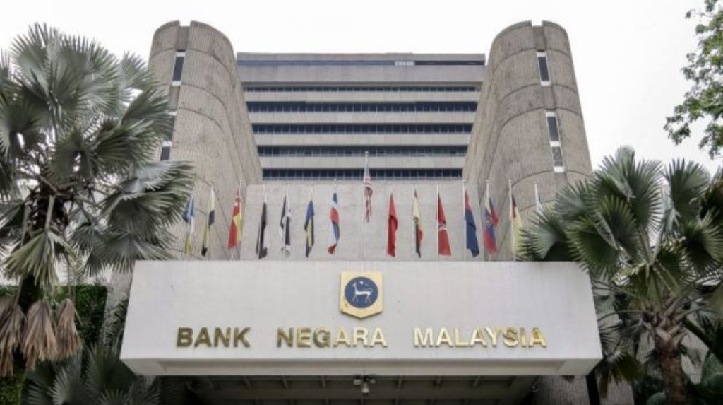 'Penggeledahan' akaun bank era Malaysia Baharu