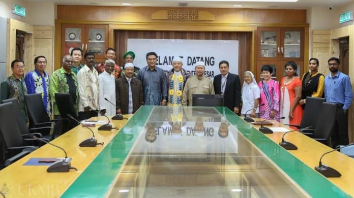 Menteri_Bes