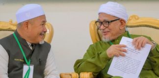 Tahniah Ayah Chik, Dato’ Tuan
