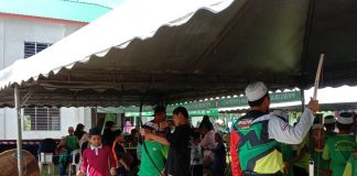Warga FELCRA berhimpun di Pasir Salak