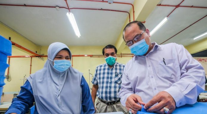Malaysia mempunyai banyak sumber dan kepakaran