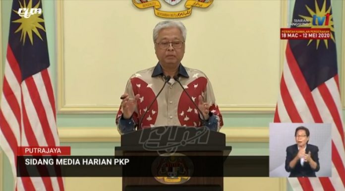 Dibenar keluar berdua kerana kes Covid-19 menurun