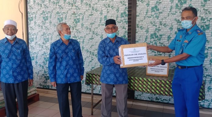 APM, KoMedia terima sumbangan CSR