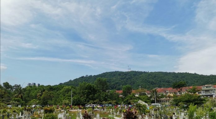 Jenazah TG Ismail Kamus selesai dikebumikan