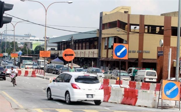 Kerajaan arah PKPD di Pasar Jalan Othman