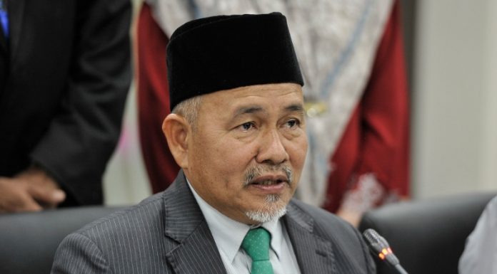 Ketegasan sekat jualan arak amat disokong