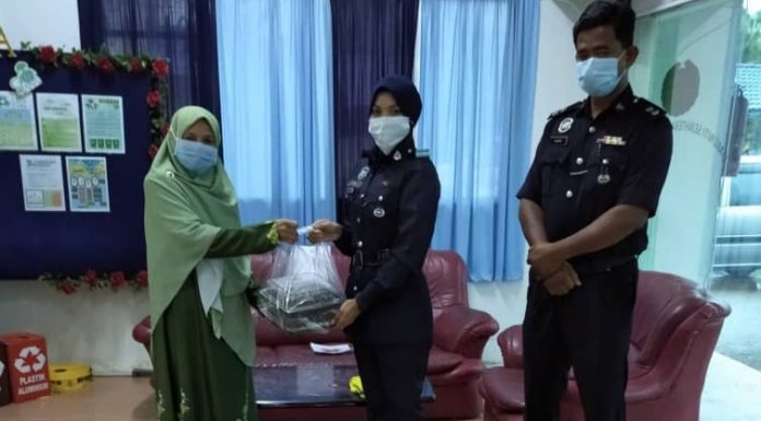 Kunjungan Muslimat PAS hargai anggota PDRM