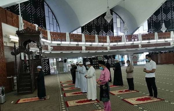 Aktiviti masjid dibenar di Kelantan