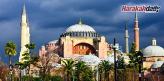 Hagia Sophia dibuka kembali selepas 86 tahun