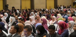 Serap semua kakitangan kontrak kepada tetap