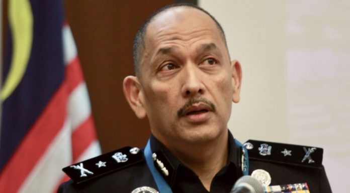 Polis ‘jaga’ plaza tol, jangan ingat boleh rentas negeri