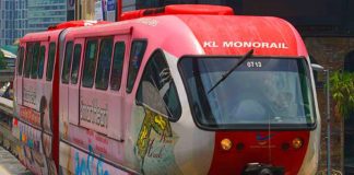 Four coach monorail train to improve safety