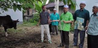 YB Che Lah hayati Aidiladha bersama warga Tumpat