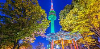 S.Korea tourism income at 17-year low