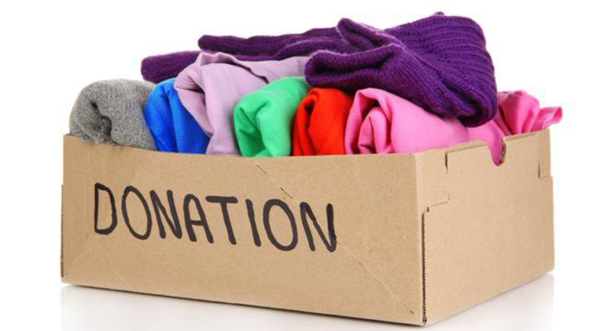 My clothes is are old. Clothing Box. Donation Box. Donation clothes. Коробка для Донейшен.