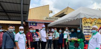PAS Hulu Kelang rai petugas kesihatan