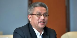 Hampir 250,000 terima dos pertama vaksin Covid-19