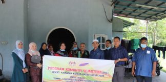ADUN Penaga dan KEMAS santuni warga emas