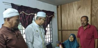 YB Razman luang masa jengah kehidupan warga