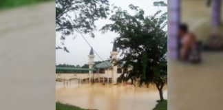 2 pusat pemindahan dibuka di Kuala Krai
