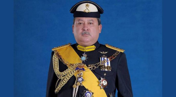 Sultan Johor akan jalani pembedahan di bahu kanan