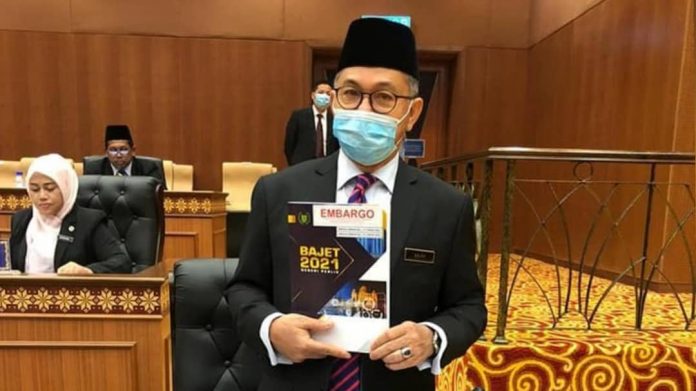 Dato’ Seri Azlan Man