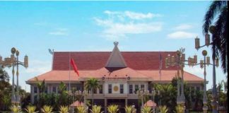 Operasi sanitasi pejabat di Wisma Darul Aman