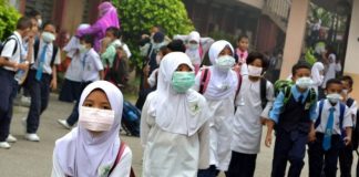 Boleh berpakaian biasa ke sekolah sehingga 26 Mac
