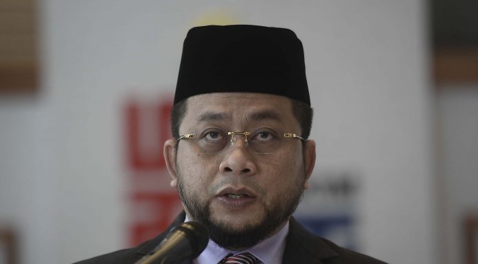 Kerajaan cadang gubal 11 RUU Syariah
