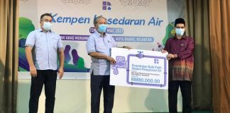 PAAB sumbang RM80,000 naik taraf saluran air MMP