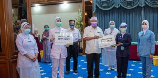 Agak gementar sebelum disuntik vaksin – MB