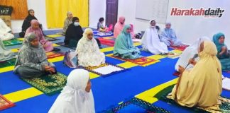 Muslimat Jaya Gading rancakkan amal sempena Ramadan