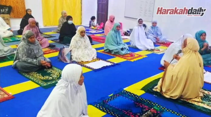 Muslimat Jaya Gading rancakkan amal sempena Ramadan