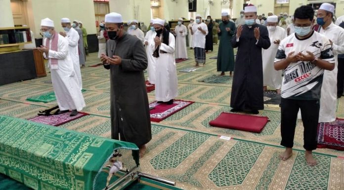 Keluarga Adun Melor nafi kematian ada kaitan vaksin