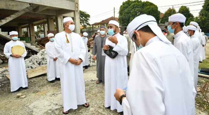 Annuar sifatkan khabar angin kahwin penyanyi fitnah
