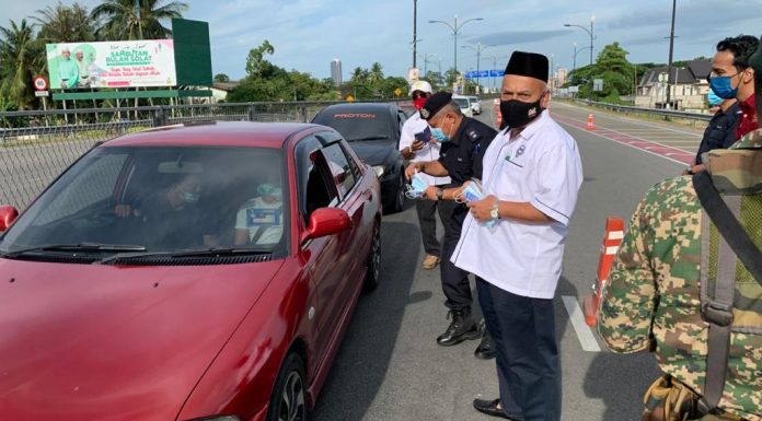 RESPA beri sumbangan berbuka kepada petugas SJR