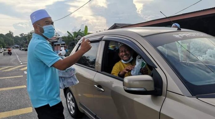 PKM ADUN Panching agih murtabak ‘drive-thru’